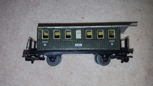 2 x vintage  Marklin Tin coaches