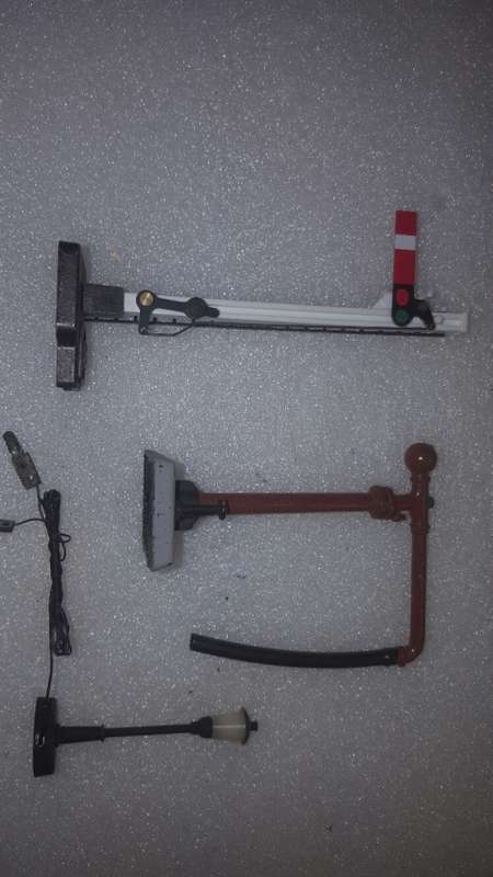 3 x vintage triang hornby metal HO  railway lot