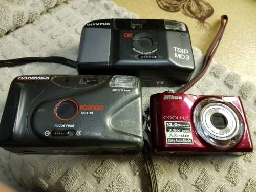 Vintage camera lot x 3