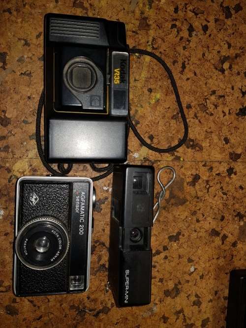 3 x vintage Kodak/Agfa camera lot. Nice lot