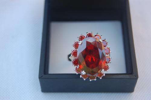 STUNNING BIG NATURAL GARNET GEMSTONE SILVER RING SIZE 9