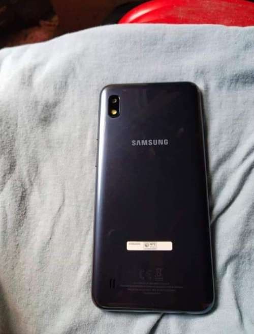 Samsung Galaxy A10
