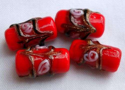 *Clearance Sale*1 pc - Red  Lampwork  Glass  Bead With Gold Sand  +/- 16 mm - Each