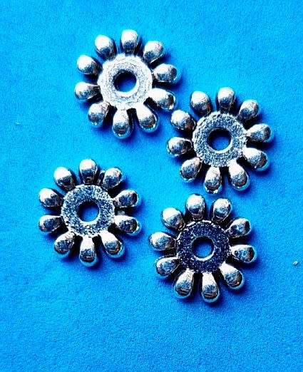 *Clearance Sale* 20pc x 10mm Antique Silver Tibetan  Spacers