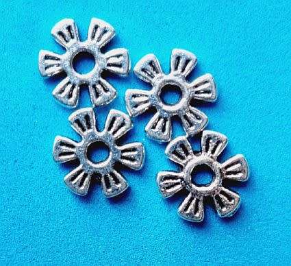 *Clearance Sale*20pc x 8mm Flower Antique Silver Tibetan Spacers