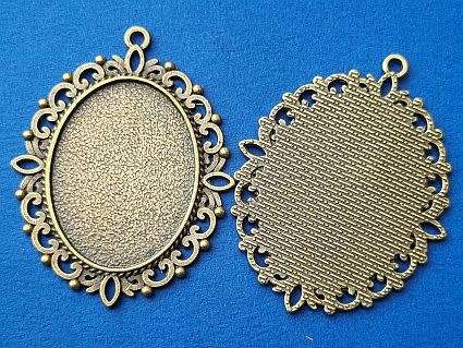 *Clearance Sale* DIY ***1pc Antique Bronze, Oval  Alloy Pendant Cabochon Settings  / Tray : 40x30mm
