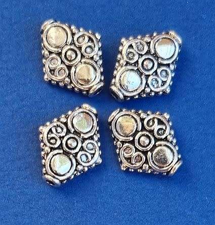 *Clearance Sale* 6pc x 15mm Diamond Shape Tibetan Style Metal Spacer Beads
