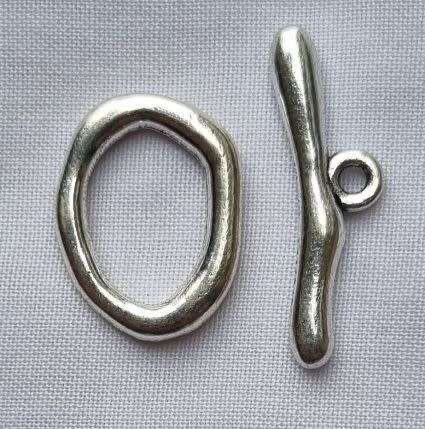 Tibetan Style Silver Tone Oval Toggle Clasp  21x16mm - 1 Set