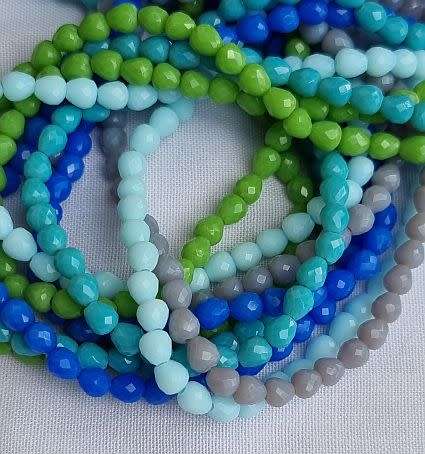 *Clearance Sale*100pc (5x4mm)   Mixed Color  / Drop  / Opaque / Faceted Glass Beads - 1 Pack