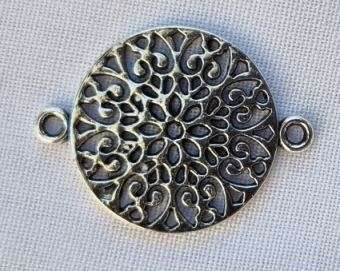 *Clearance Sale*4 pc (24x18mm) Round / Flower Tibetan Style Metal Connector