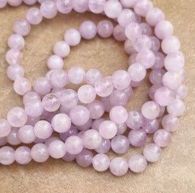1 Strand x (6mm) Natural / Kunzite / Beads +/-62pcs