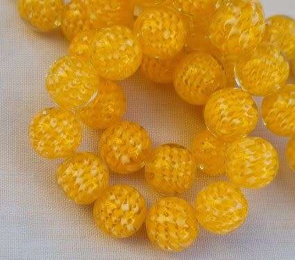 *Clearance Sale*1 pc  (+/-12mm)   Yellow / White Inner Detail Handmade Lampwork