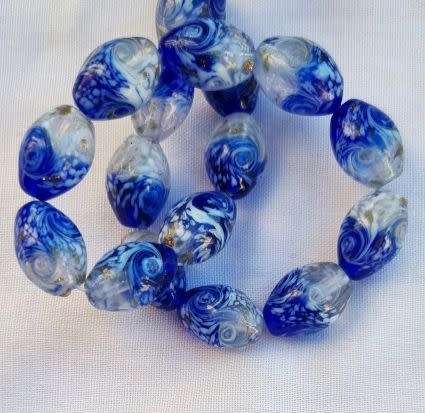 *Clearance Sale*1 pc  (+/-15mm)   Dark Blue / White / Gold Sand / Oval  Handmade Lampwork