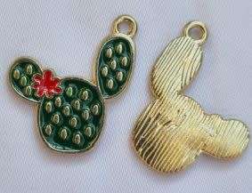 *Clearance Sale*1pc Cactus / Green / Red  / Gold Tone /  Enamel  Charm / 23x19mm