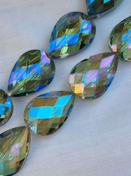 *Clearance Sale*4pc x 24mm Green Electroplated Drop Faceted Glass Beads