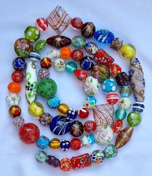 Mixed Packets` Assorted Beads ** Please Read Description For Details`  +/- 5544pcs