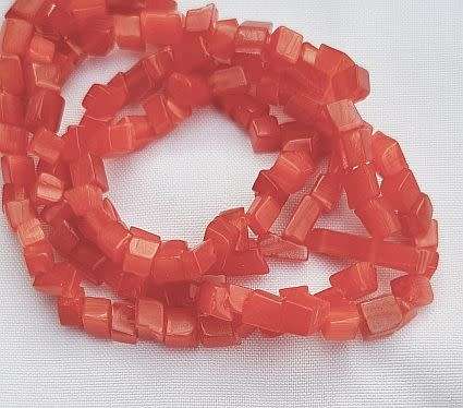 1 Strand (+/-80cm Long)  Cat`s Eye / Chip /  Indian Red  (+/-180pcs)