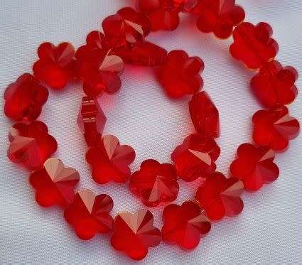 *Clearance Sale*6pc x 13mm Red / Flower / Glass Beads