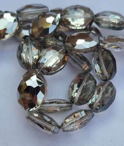 *Clearance Sale*6pc  (16x12mm) Smoky / Oval / Electroplate/ Faceted Glass Beads