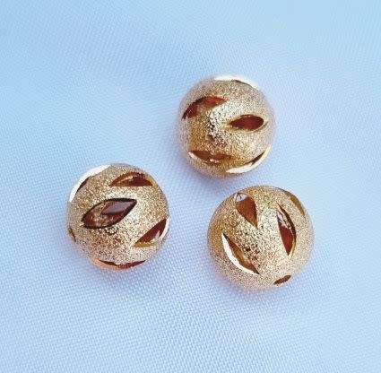 1pc (10mm) Round / Filigree  / 18K Gold Plated  / Brass /  Spacer Bead - Each