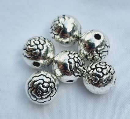 *Clearance Sale* 10pc (8mm)  Round Tibetan Style / Antique Silver / Metal Spacer