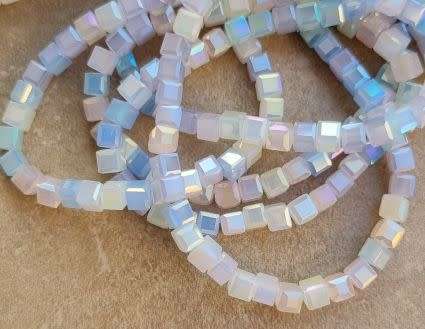 *Clearance Sale*1 Strand  (4x4mm)  Mixed Color / Blue / Pink / White / Cube  / Opaque / Faceted