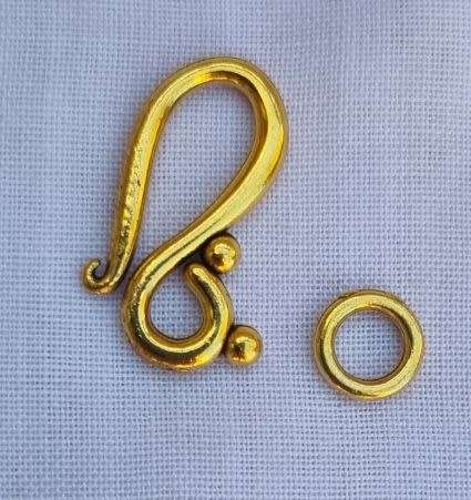 Tibetan Style Gold Tone Clasp   20mm