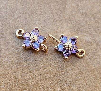 *Clearance Sale* 1pc (12x8mm) Gold Tone / Flower Shape Connector / Link With Purple Rhin