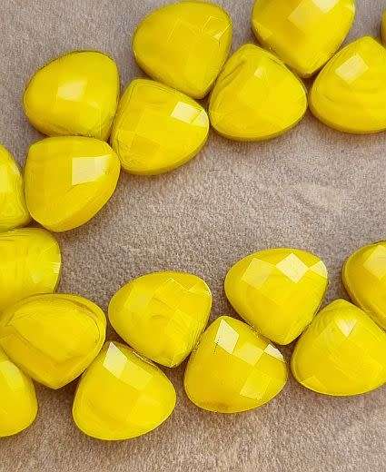 *Clearance Sale*10Pc (13x12mm)  Yellow / Opaque / Drop / Faceted  Glass Beads / Top