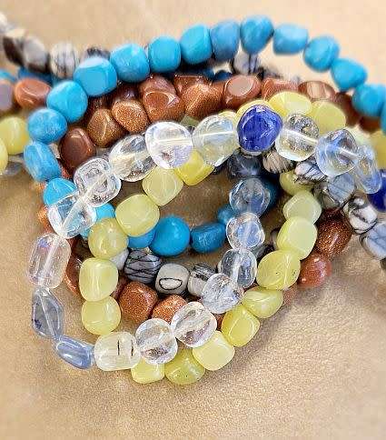 5 Strands Natural / Synthetic / Assorted Gemstone Nuggets / +/- 55pc Per Strand