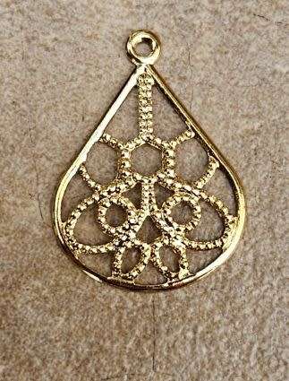 *Clearance Sale*1pc Stainless Steel / Gold Tone / Filigree Drop /   Pendant / 20x15x0.5mm