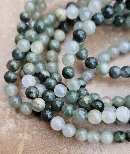 *Clearance Sale*1 Strand  x 4mm Natural  Green Rutilated Quartz / Round / Beads