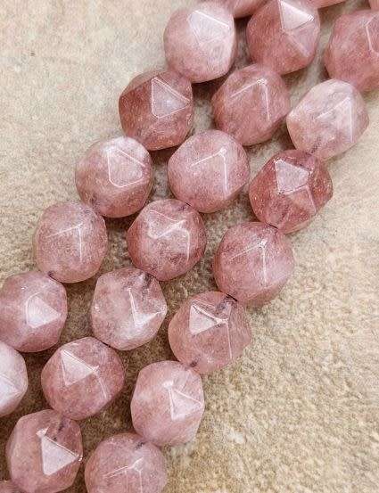 *Clearance Sale**Clearance Sale*1 Strand  x (+/-8mm) Natural /  Quartz / Rosy Brown / Dyed / Heated