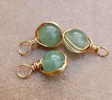 *Clearance Sale*1pc  Natural / Green Aventurine / Gold Plated Wire Wrapped  /  Round Bead  /Charm