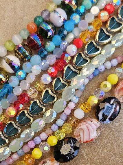 ***Weekend Special*** Assorted Beads & Findings
