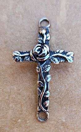 *Clearance Sale*1pc (38x22mm)  Stainless Steel / Cross With Rose / Antique Silver / Connector / Link