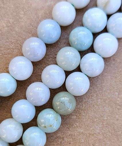 *Clearance Sale*1 Strand (+/-8mm)  Natural / Jadeite /  Pale Green /  Round Beads +/- 50pc