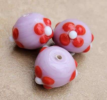 *Clearance Sale*1Pc x (+/-18x13mm)   Light Purple /  Red & White  Detail / Handmade Lampwork