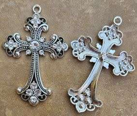 *Clearance Sale*1pc (74x50x6mm) Silver Tone  / Cross / Clear Rhinestone / Alloy / Pendant