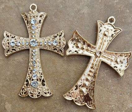 *Clearance Sale* 1pc (72x49x5mm) Gold Tone  / Cross / Filigree Clear Rhinestone / Alloy / Pendant