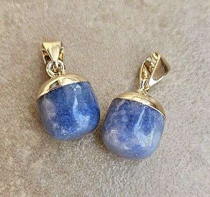 *Clearance Sale*1 pc Natural / Sodalite   / Gold Tone /  Pendant /