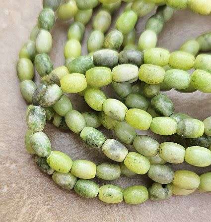 1 Strand  x (+/-6x4mm) Natural /  Quartz / Light Green / Dyed / Oval Beads/ +/- 65pcs