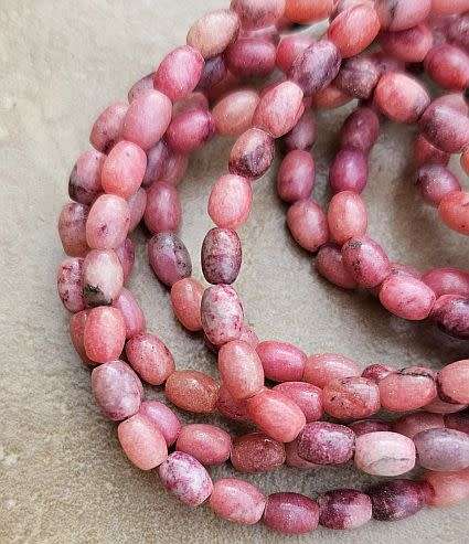 *Clearance Sale*1 Strand  x (+/-6x4mm) Natural /  Quartz / Red / Dyed / Oval Beads/ +/- 65pcs