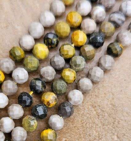 *Clearance Sale*1 Strand (+/-4mm) Natural /  Bumblebee Jasper / Faceted Round Beads