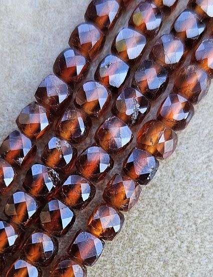 *Clearance Sale*1 Strand (+/-4mm)  Natural / Garnet /  Faceted Cube Beads