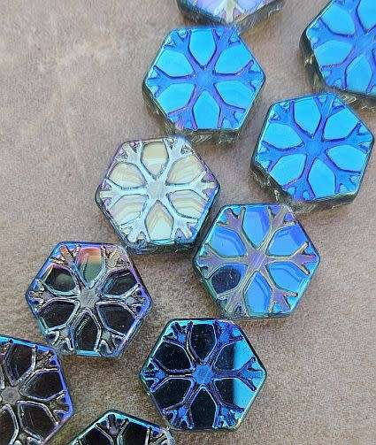 *Clearance Sale*6pc  (16x15x4mm) Green / Blue / Flat /  Hexagon  / Flower Detail / Electroplate