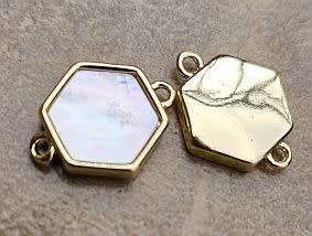 1pc (15x12mm) Hexagon / Freshwater Shell / Gold Plated/ Brass / Link / Connector