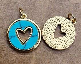 *Clearance Sale*1pc (18x16mm) Synthetic Turquoise  / Gold Plated/ Flat Round / Heart Detail / Bras