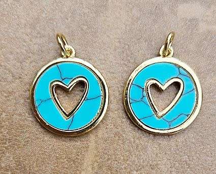 *Clearance Sale*1pc (18x16mm) Synthetic Turquoise  / Gold Plated/ Flat Round / Heart Detail / Bras