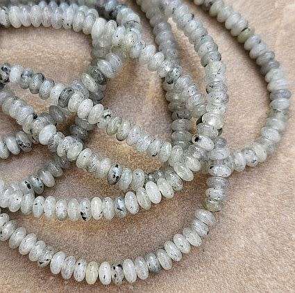 *Clearance Sale*1 Strand (4x2mm) Natural / Labradorite/ Flat Round Beads +/-155pc